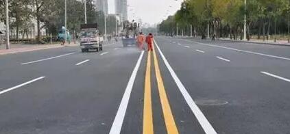 蘇州小區(qū)道路劃線是誰來做？推薦飛揚(yáng)市政道路劃線單位